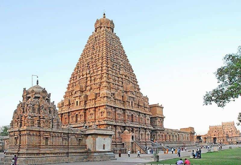 बृहदीश्वर मंदिर तंजावुर, तमिलनाडु 5