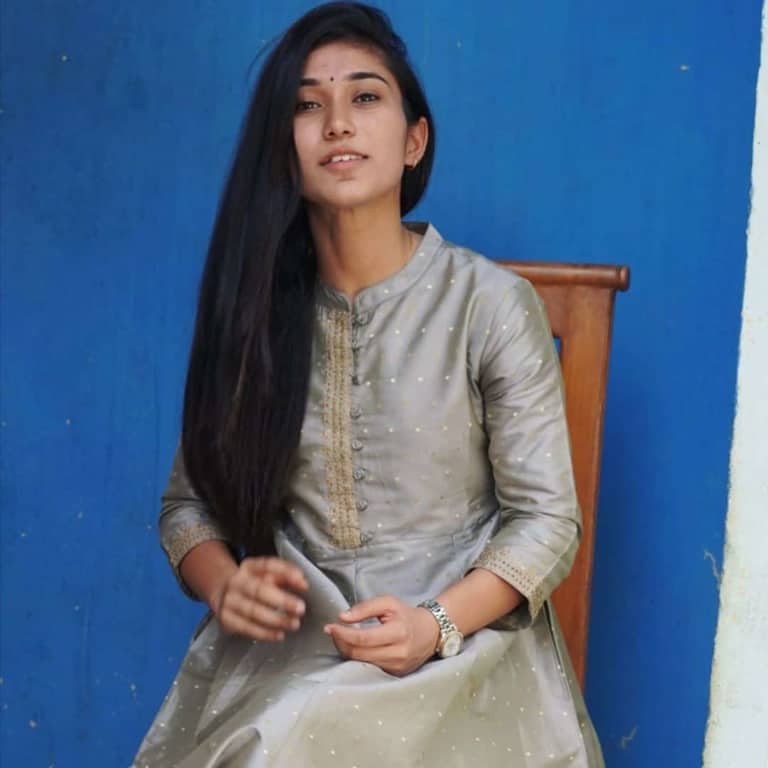 नुज़हत परवीन Nuzhat Parween