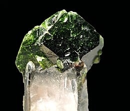 Fluor-uvite
