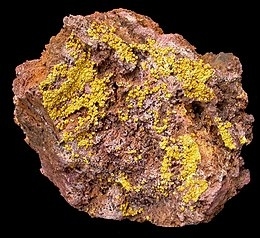 Soddyite